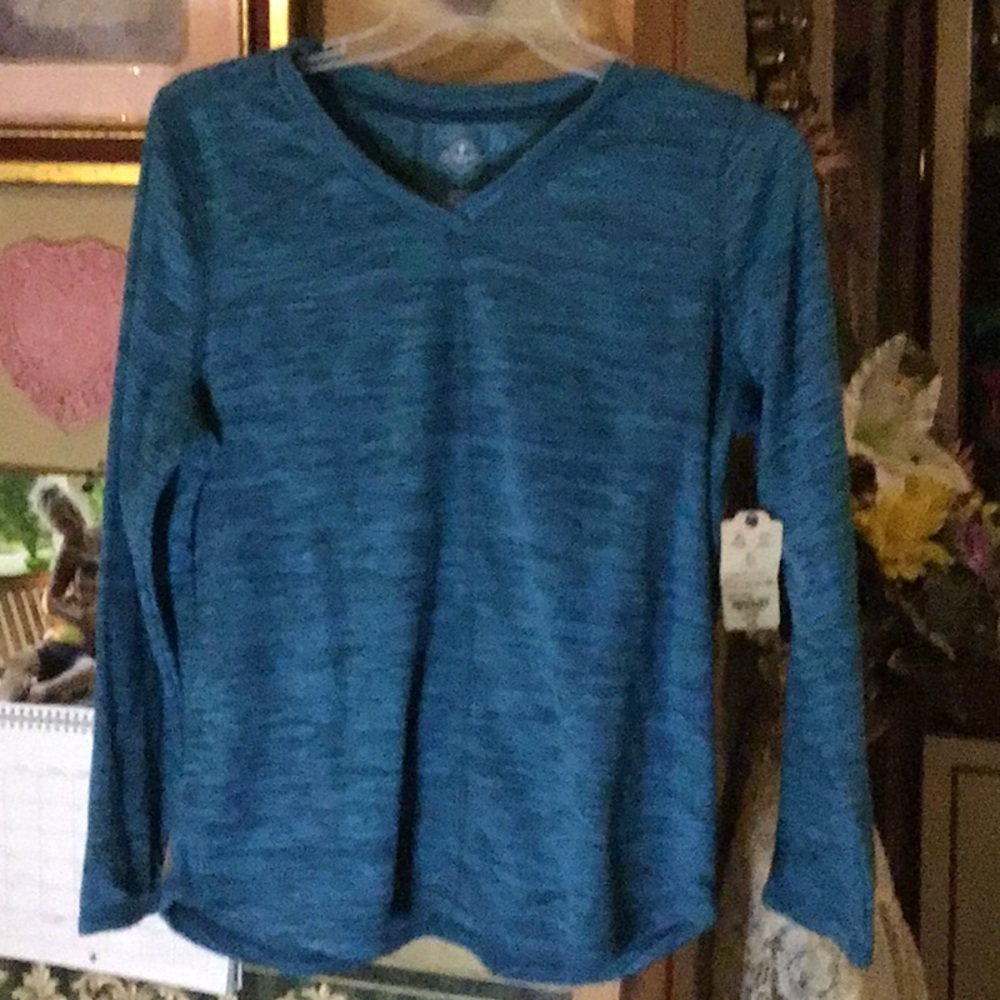 Blue Long Sleeve V-Neck Top NWT by St John’s Bay
